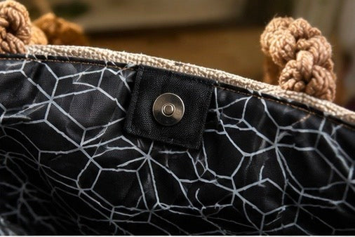Daisy Floral Jute Bag