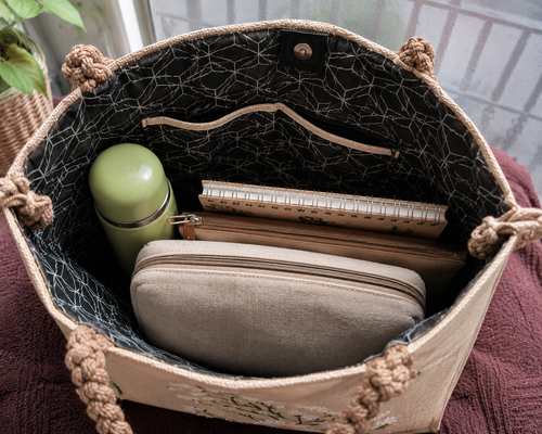 Daisy Floral Jute Bag